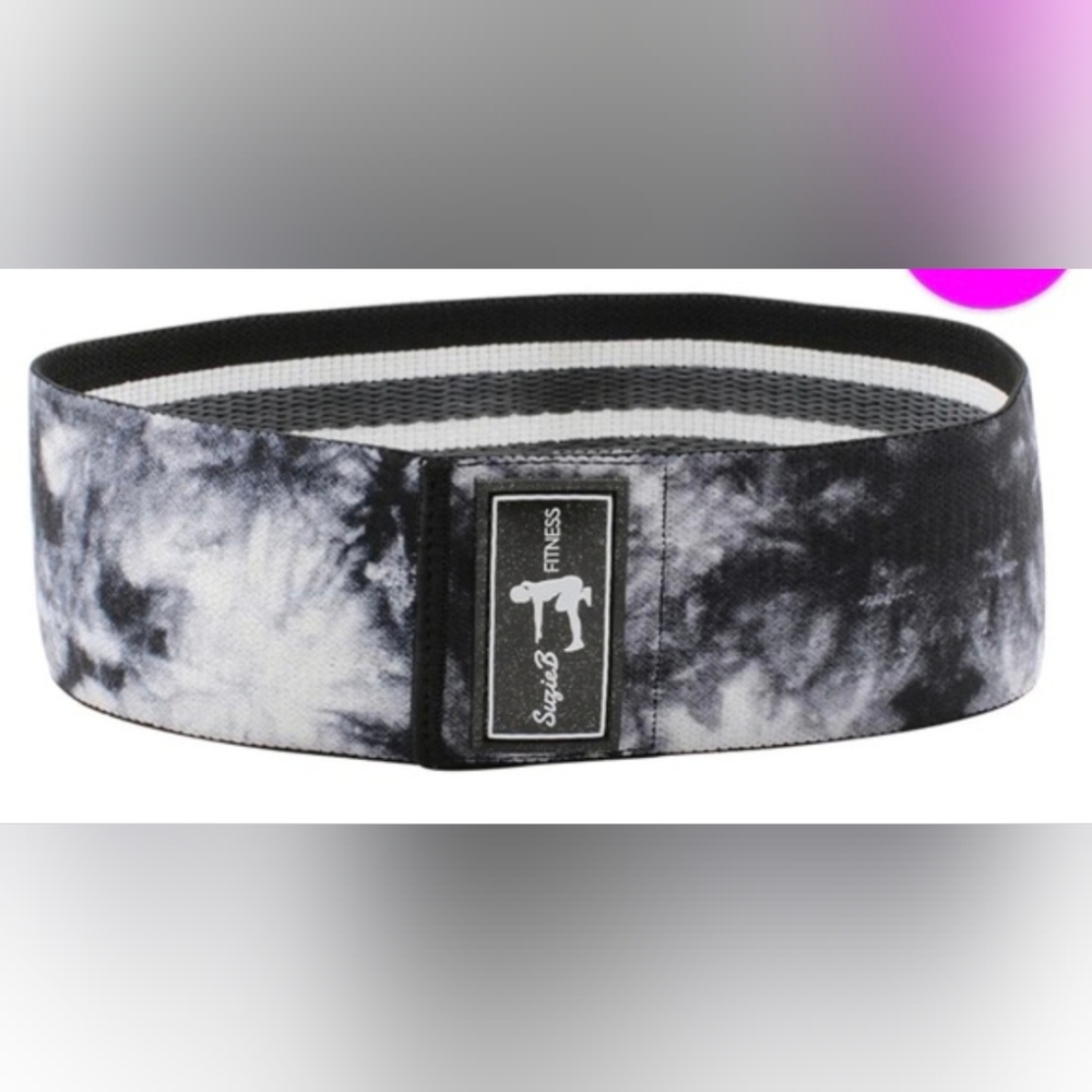 SuzieB Fitness Glute Band for Women, Work Out Legs. - Picture 3 of 4